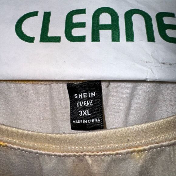 SHEIN BRAND WOMENS BUTTERFLY T SHIRT - Picture 4 of 8